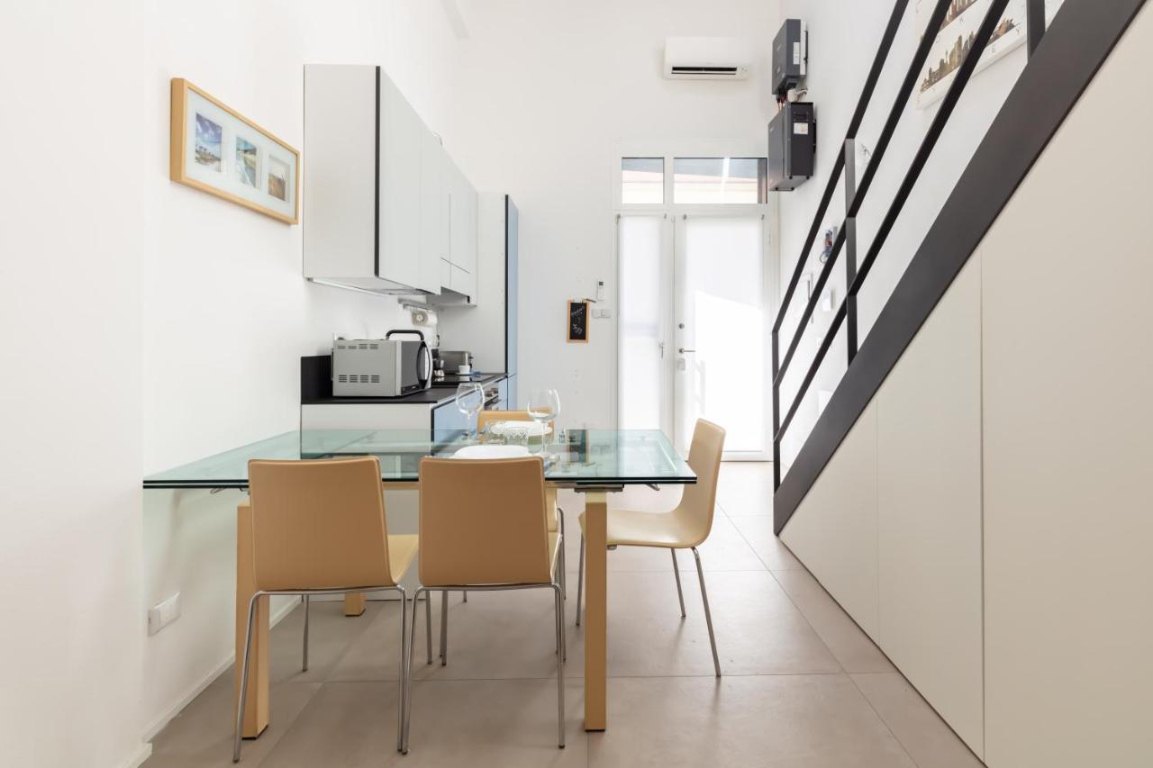 Ecoloft Apartment - Best Choice - By Host4U 볼로냐 외부 사진